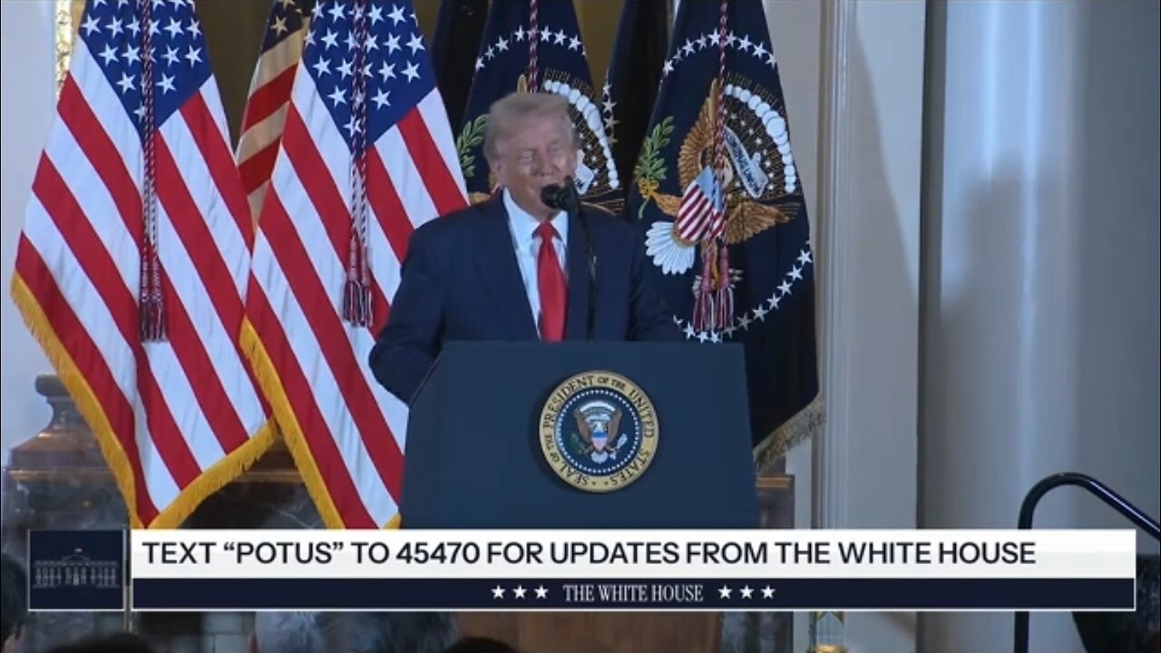 Trump Is SHOCKED NY Times, WaPo Said Build That White House Ballroom