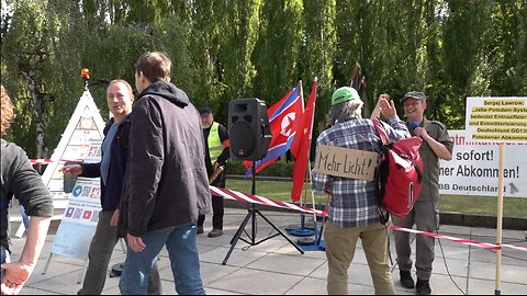 Mehr Licht! Tag des Sieges Sowjetisches Ehrenmal Berlin-Treptow 9. Mai 2025