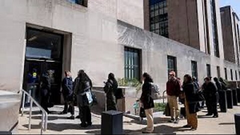 HHS to Brief House Panel After Widespread Layoffs