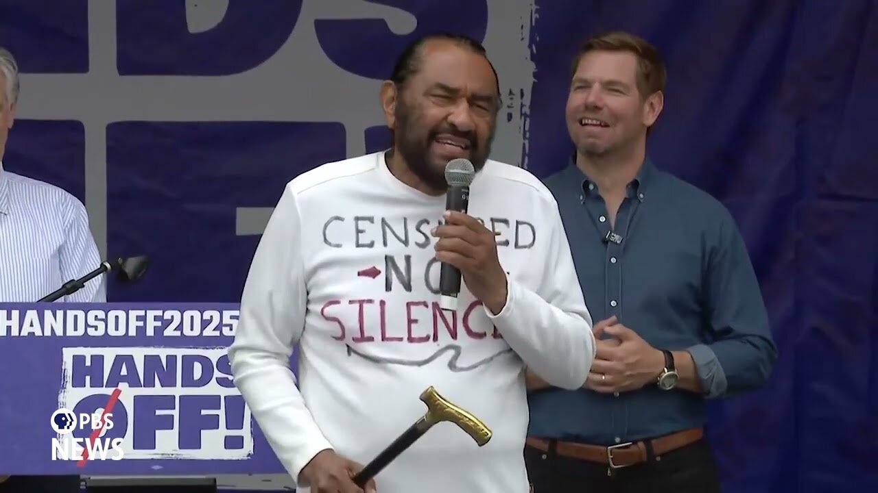 Rep. Al Green says 'no third term' for President Trump at D.C. protest