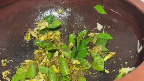 Let's make a delicious black pepper curry.