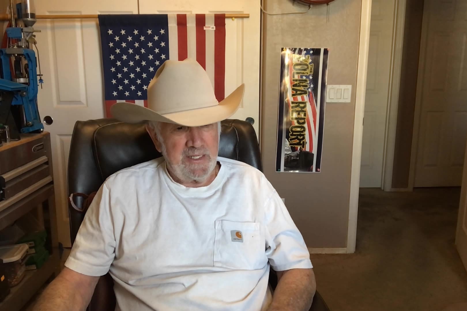 The Truth Is Trump Knows F&^k-All About Business, He Went Bankrupt 6 Times!