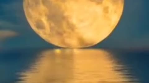 on Moon Beam🌜🌝🌛.