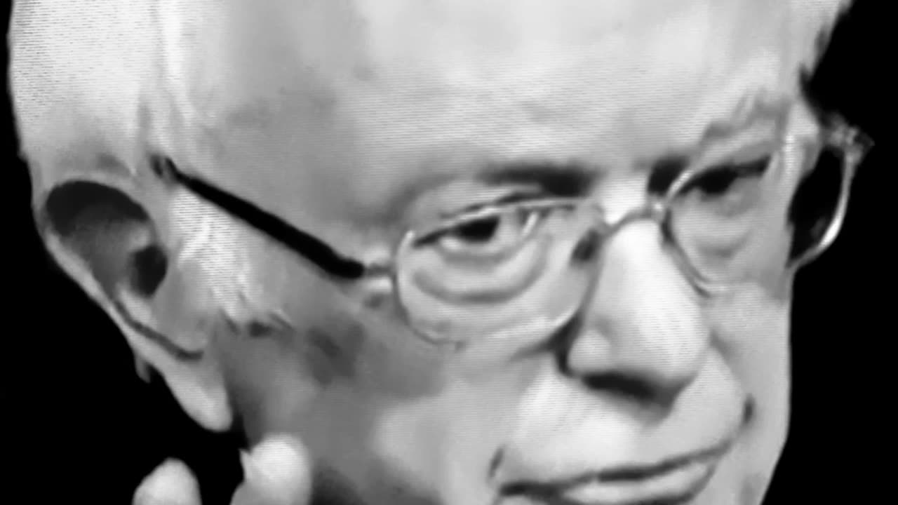 What have we here....Bernie the red supporting tarrifs?