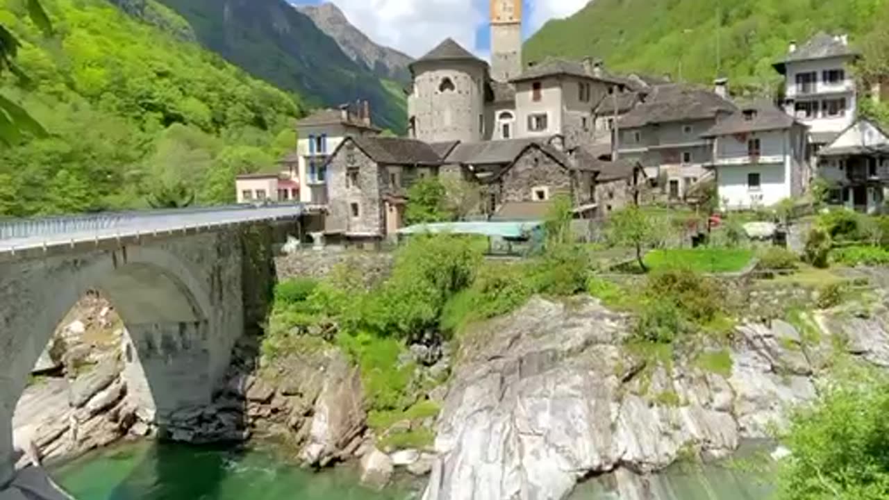 🌿 Hidden Paradise in the Swiss Alps – Nature & History United