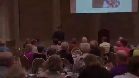 Does Money Buy Happiness - Dr. Robert Biswas-Diene (Dutch/NL Subs)