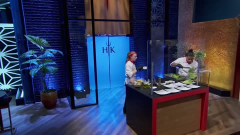 Hell's Kitchen (U.S.) Uncensored - Clawing Your Way to the Top - Full Episode (1080p)