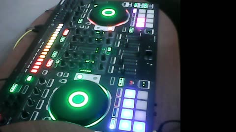 ELECTRO BREAKBEAT~~Roland Dj 808