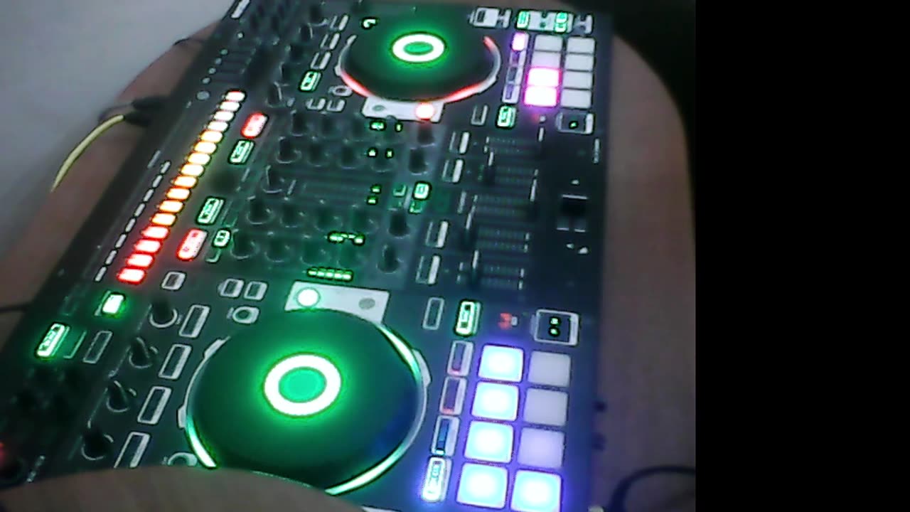 ELECTRO BREAKBEAT~~Roland Dj 808
