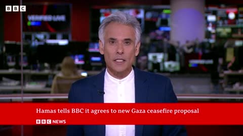 Hamas agrees to latest Gaza ceasefire proposal, source in group says _ BBC News