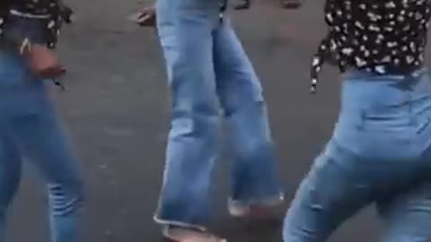 Street Dance.