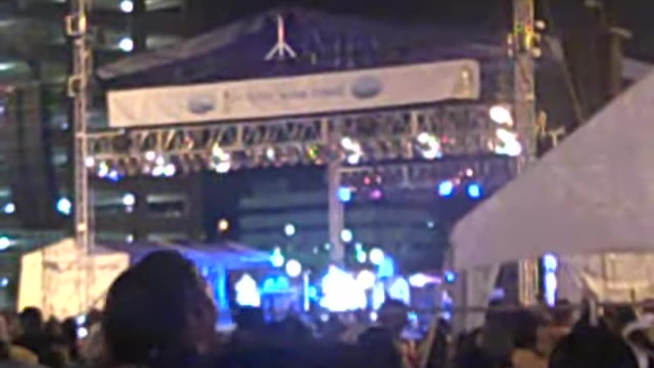 THE SHEA SHOW PRESENT THE WHISPERS AT DETROIT River days