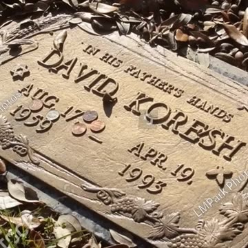 FAMOUS GRAVES - VOL. 134: DAVID KORESCH