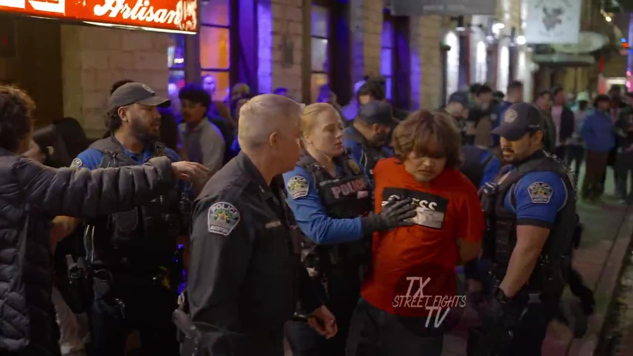 Multiple Brawls Break Out on 6th Street Austin | Police Respond | January 18, 2025