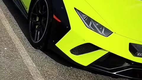 Lamborghini Unloaded with Precision 🚗🔥