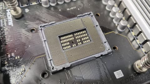 Socket 1700 Pins Damaged During AIO Installation!