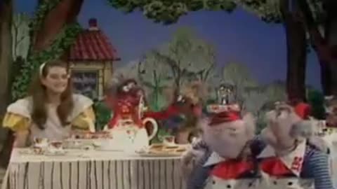 The Muppet Show - We're Off to See the Wizard