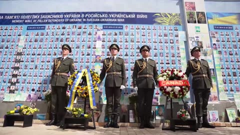 🙏🇺🇦 Ukraine Russia War | Honoring Fallen Defenders at Wall of Memory | RCF