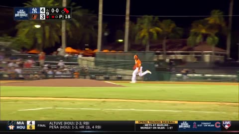 MLB - Game-tying triple! The @Orioles prospects tie it in the 9th!