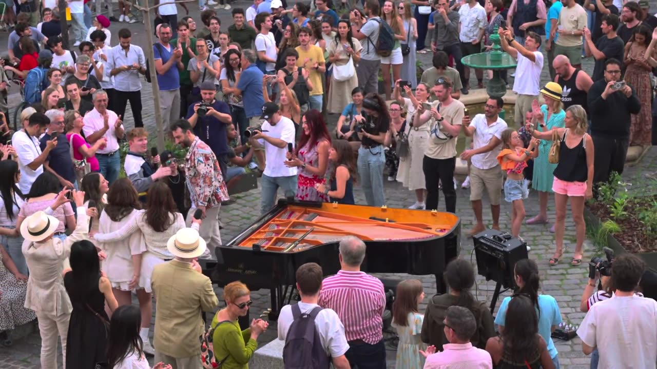 Bohemian Rhapsody Flashmob