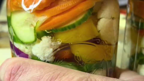 Lets make some pickled vegetables !