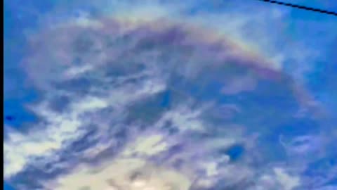 🔭🌫️ Unexplained Objects Caught in Stunning UK Solar Halo! | UFOs & UAPs | TheTruthAbove