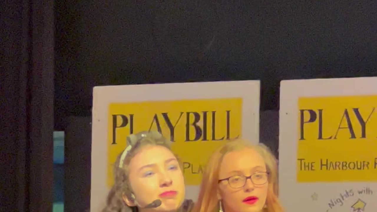 Angel singing (2022)