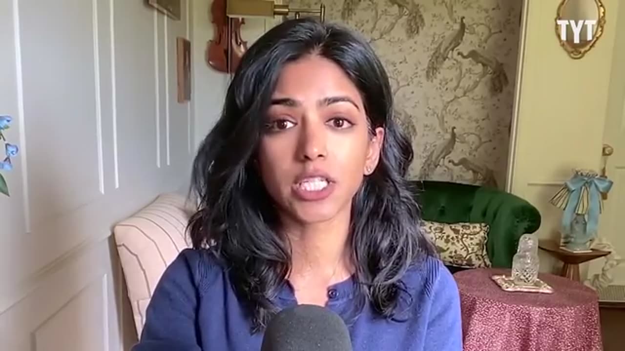 Reporter DESTROYS Ted Cruz with INSTANT Fact-Check