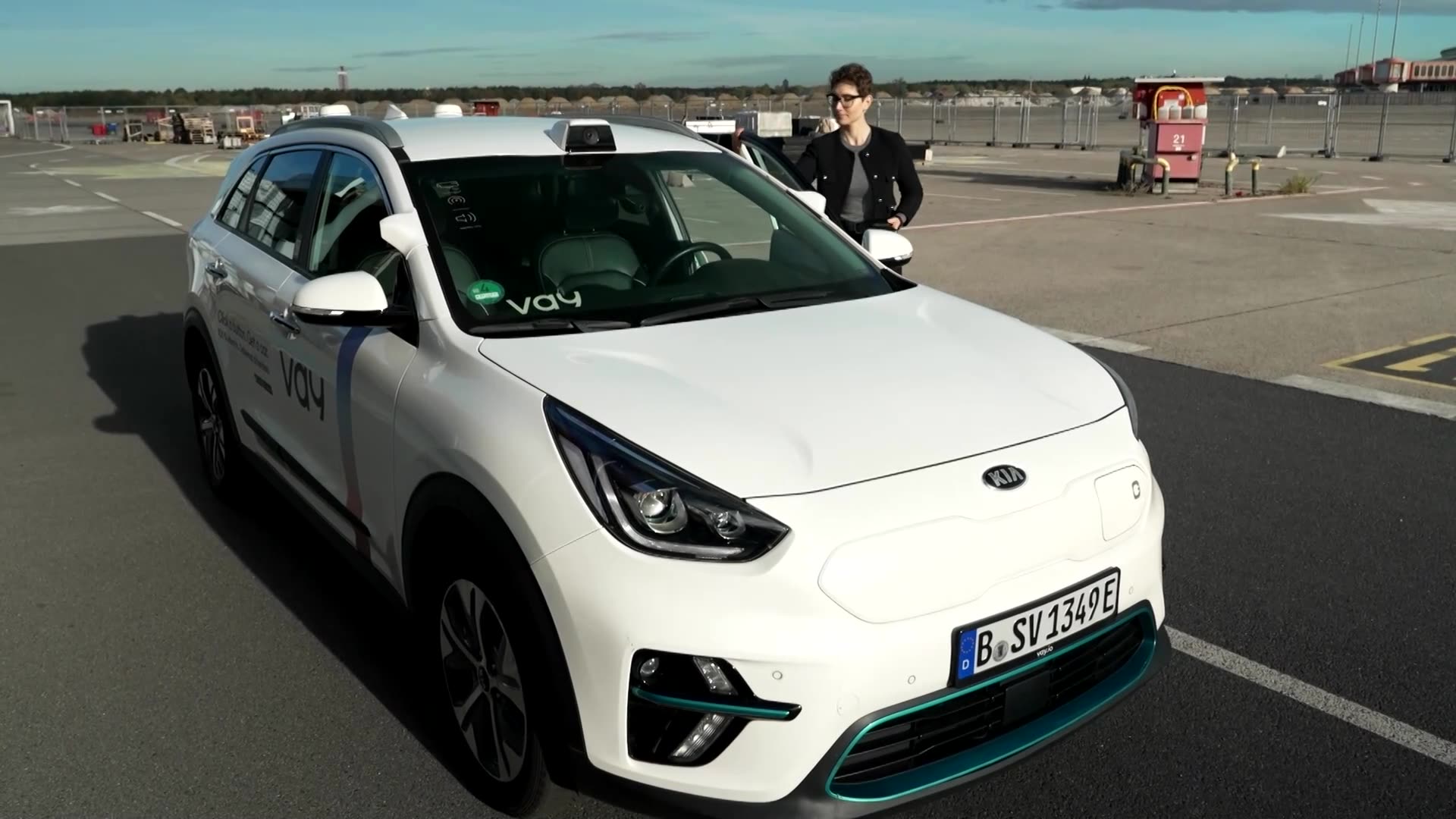 Berlin start-up tests rental service with driverless cars