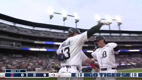 MLB - Trey Sweeney makes it 9-0 @Tigers ... it's the third inning 🤯