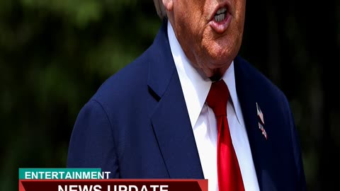 Donald Trump Threatens to Revoke Rosie Odonnells