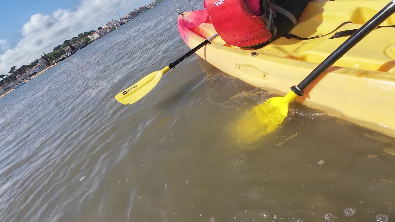 Kayak Ride on The South Side, Portugal - Margem Sul, S02E02 Seixal 25th APRIL 2K25 Part 3