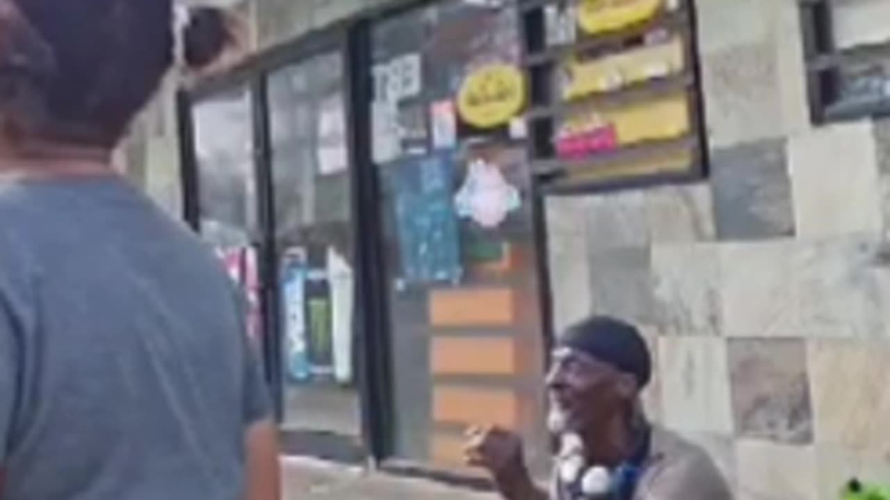 AUNTIE WHIP CHILLING IN FRONT OF THE LIQUOR SPOT WITH A COUPLE OF FRIENDS PT. 1