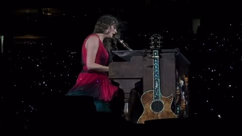 Taylor swift - this is me trying/daylight surprise song ( Live from eras tour Miami night 1)