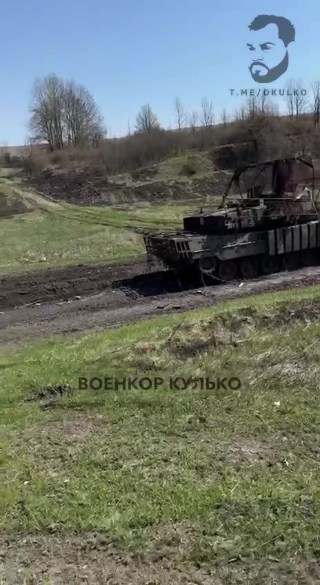 Swedish STRV 122A tank destroyed