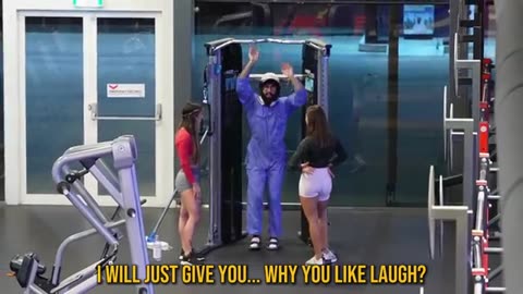 32KG Mop Shocks GIRLS and BodyBuilders in a GYM | Pretended to be a CLEANER