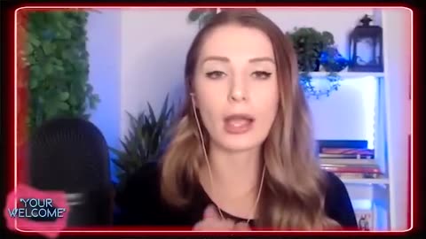 Lauren Southern - In The Outback
