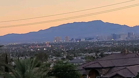 Did you SEE tonight's Las Vegas sunset? Check THIS out! 07.25.2025 #follow #lasvegas #travel #gaming
