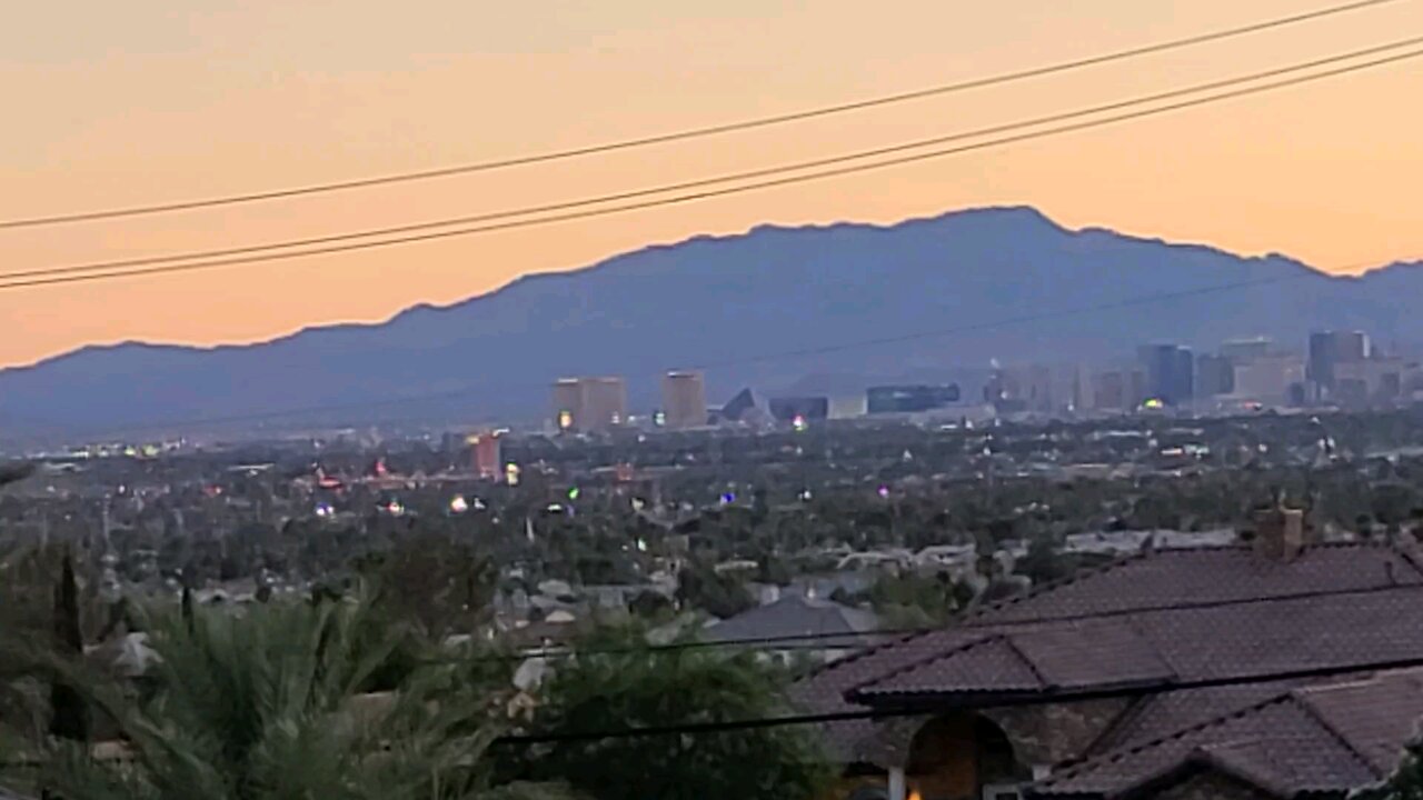 Did you SEE tonight's Las Vegas sunset? Check THIS out! 07.25.2025 #follow #lasvegas #travel #gaming