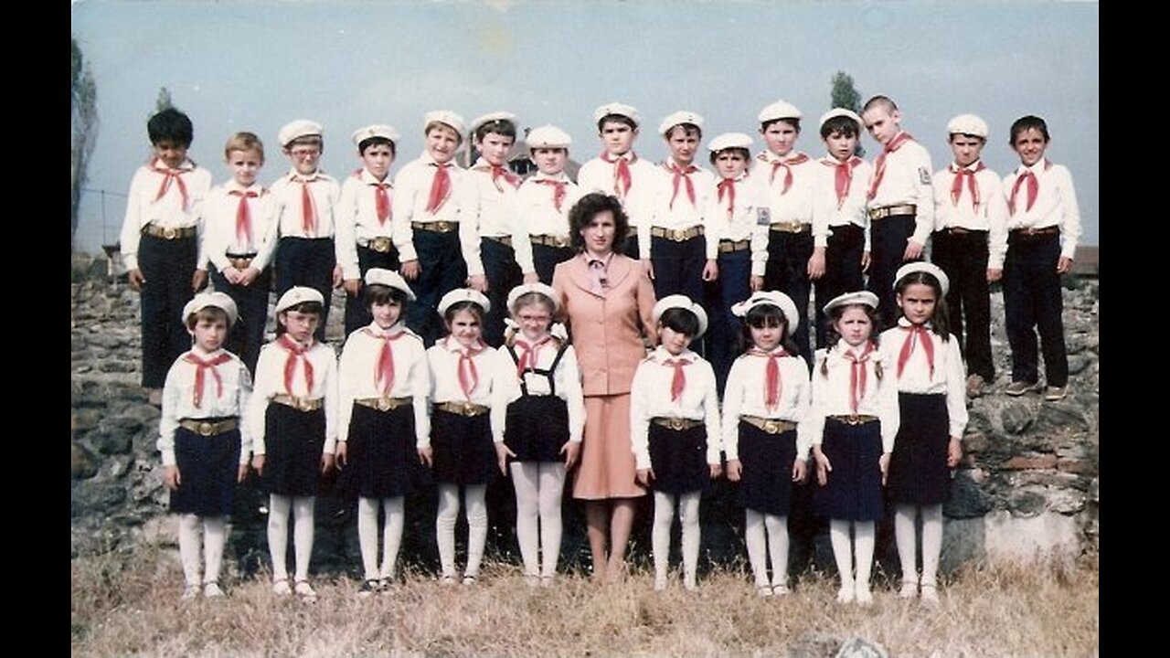 Amintiri din copilarie in comunism (romanian language) 2