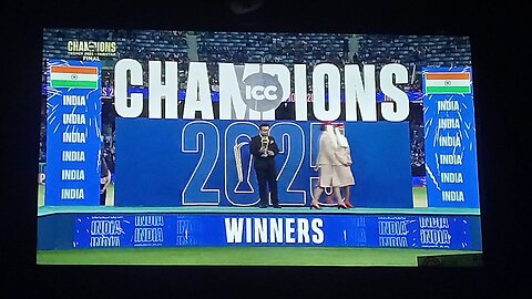 cricket champions trophy lift of rohit sharma 😊😊