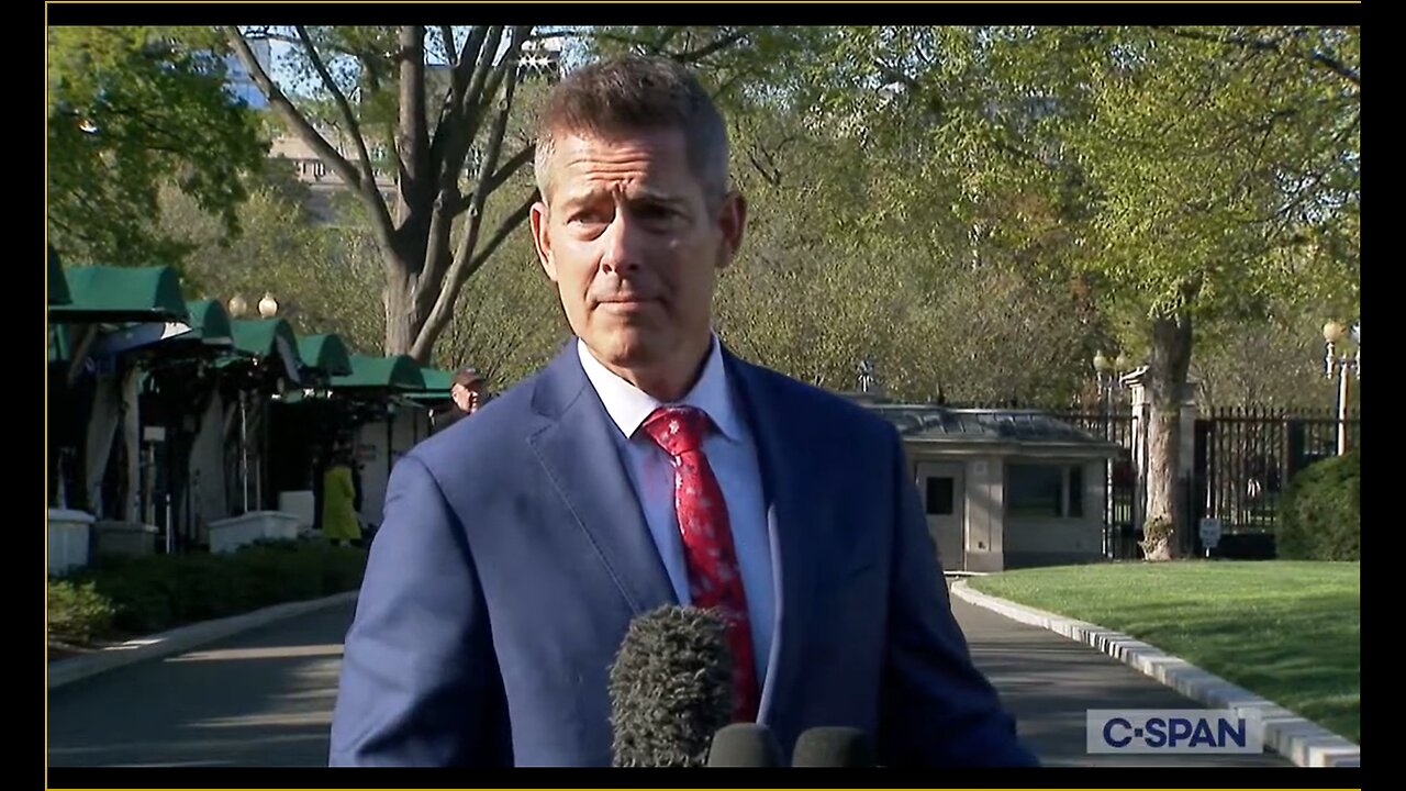 Transportation Sec. Duffy Speaks to Reporters