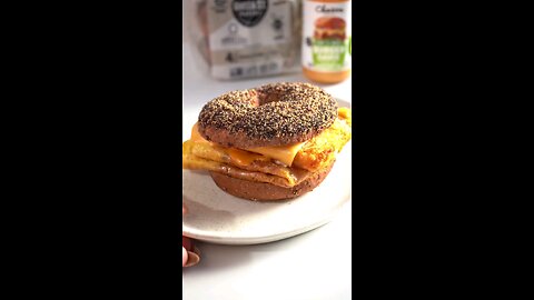 🥯 The ULTIMATE Bagel Breakfast Sandwich Is Here! 🔥💪