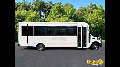 2014 Ford E450 Starcraft Shuttle Bus with Wheelchair Lift for Sale in New York!