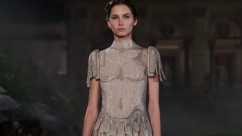 The house of Dior wishes to express its deepest gratitude to Maria Grazia Chiuri