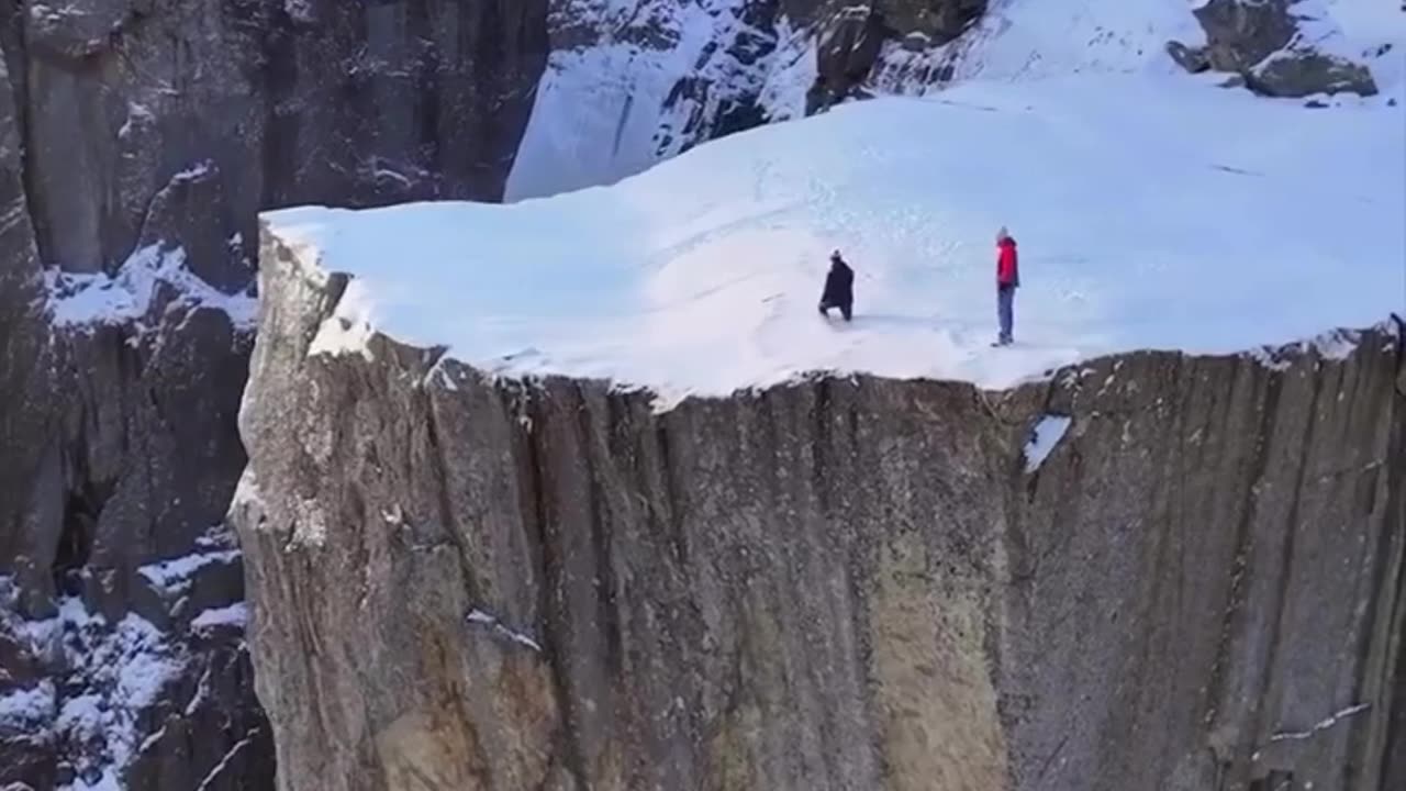 Places aren’t perceived as real