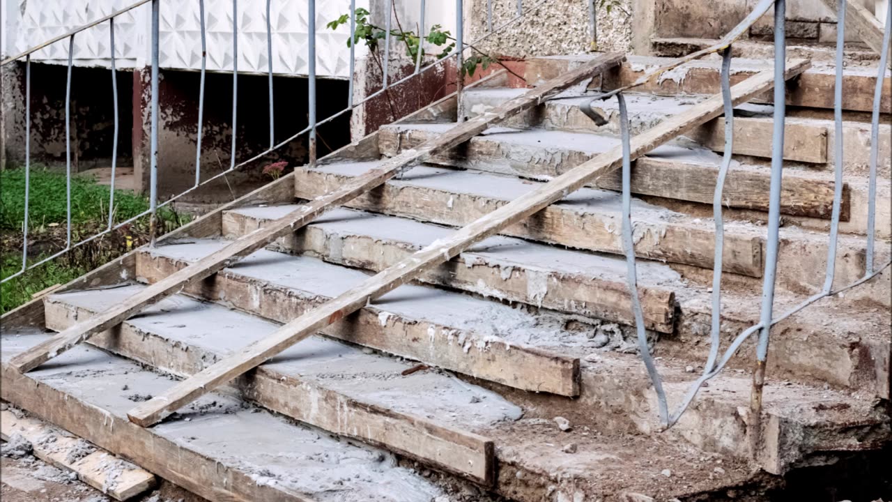 United Stairs By Berto