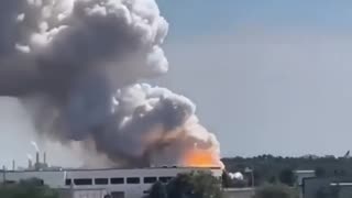 Shelter-In-Place Order Issued In Newburgh, Indiana As Crews Battle Big Chemical Fire