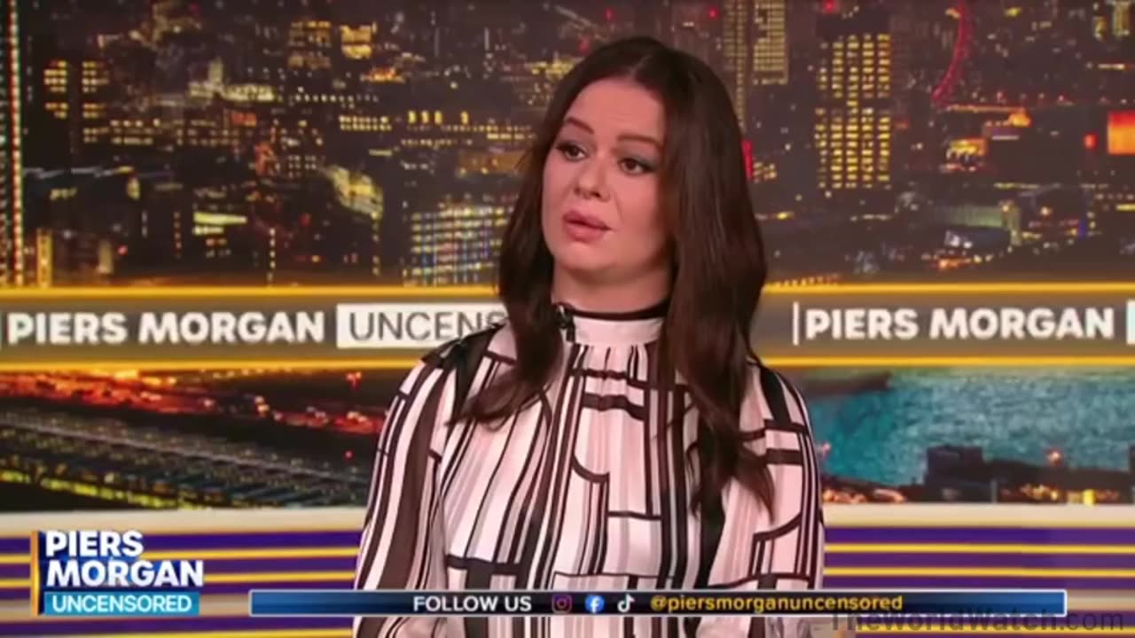 MOTHER ARRESTED FOR TEXTING INSULT ABOUT THE MAN WHO ATTACKED HER