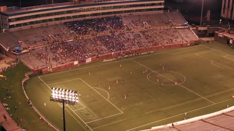 no campo de futebol #shorts.mp4